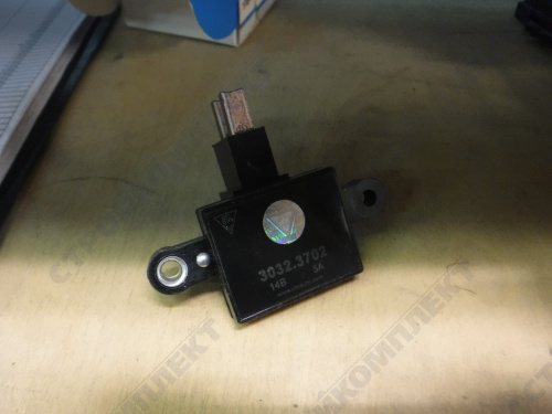 Регулятор напряжения с ЩУ [3032.3702]