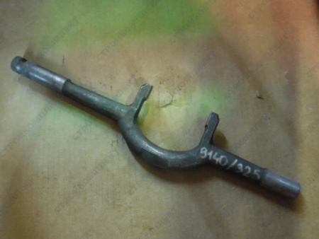 Вилка сцепления [494560-1602046]